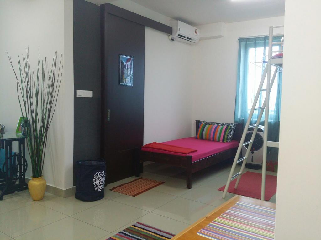 Alami Homestay Trefoil Куала-Селангор Экстерьер фото